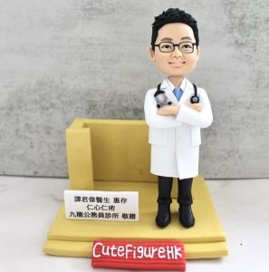 醫生公仔 實用禮物 卡通卡片座 診所開張禮物 開店禮物
