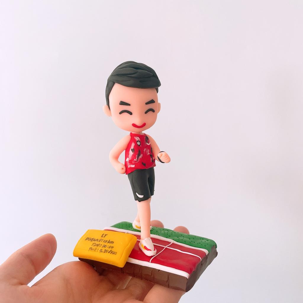 跑步公仔