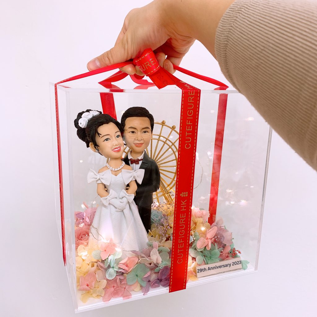 情人節禮物 一心一意只有你摩天輪 人像永生花擺設 結婚禮物 朋友結婚禮物 有心思結婚禮物 閨蜜結婚禮物 結婚週年禮物 新人結婚禮物/新婚夫妻禮物/送好友結婚禮物 結婚公仔訂造 結婚禮物送咩好 結婚禮物送什麼 結婚週年禮物推薦 結婚週年禮物送老婆 結婚週年紀念禮物 情侶公仔 心思禮物 有心思結婚禮物