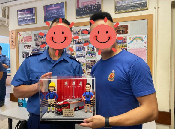 【消防員主題人像公仔】升職賀禮｜消防局場景雙人模型與雲梯車