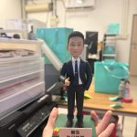 西裝男人像公仔 生日