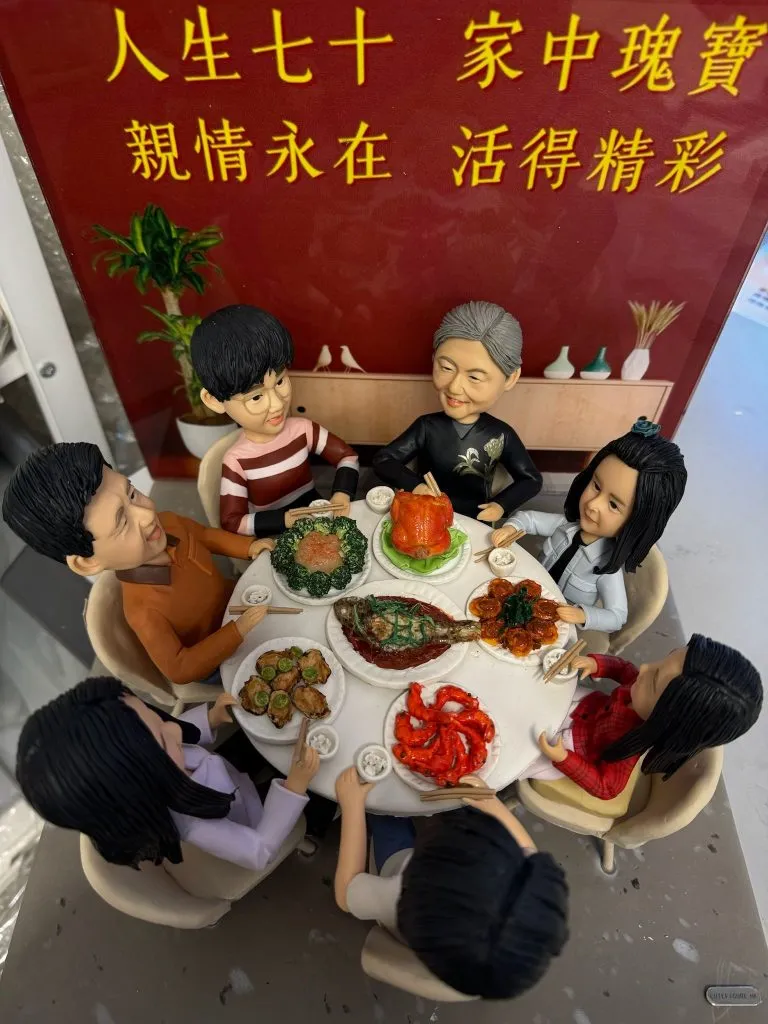 家庭禮物 聚會 聚餐 過年 年夜飯 家庭擺設 全家福 家庭禮物 媽媽禮物 大壽禮物 媽媽生日禮物 爸爸生日禮物 爸爸大壽禮物