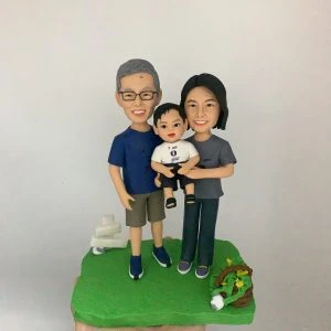 【滿月禮物】全家福公仔/滿週歲紀念品/三人家庭訂製雕像