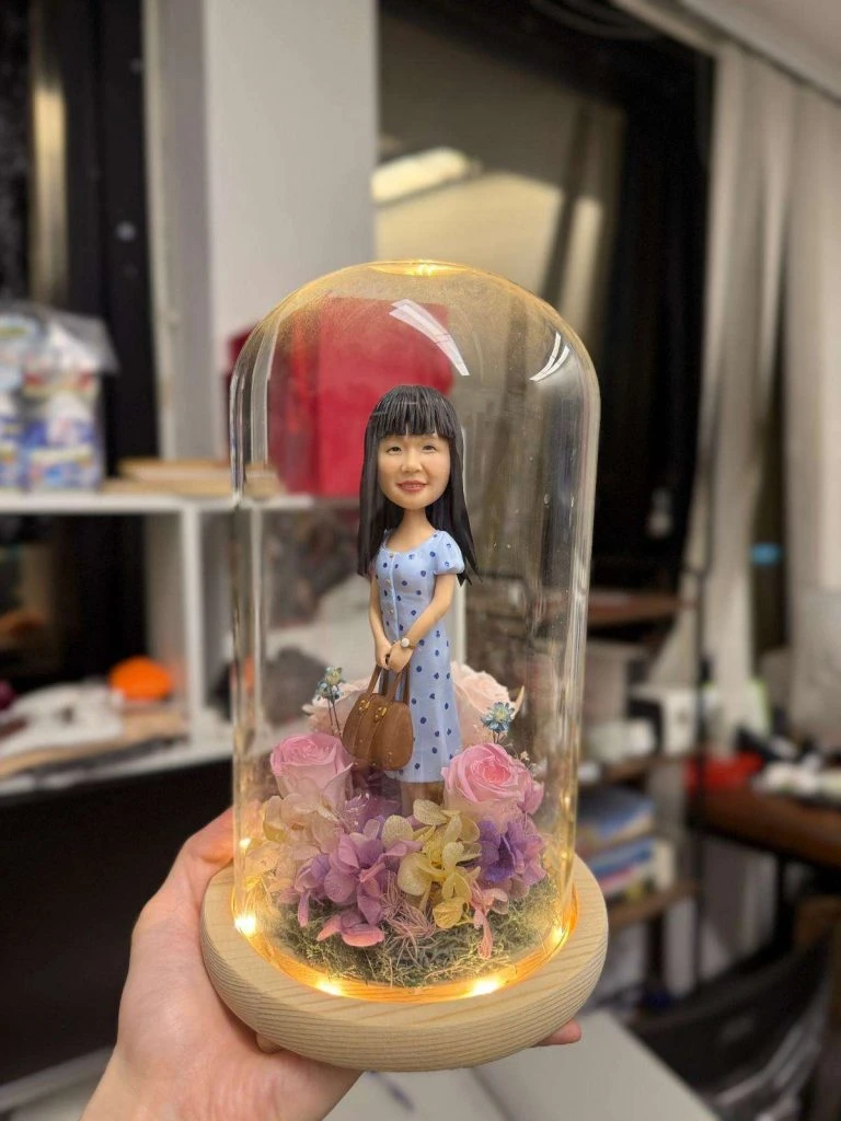 人像公仔 永生花 玻璃燈罩 cute figure